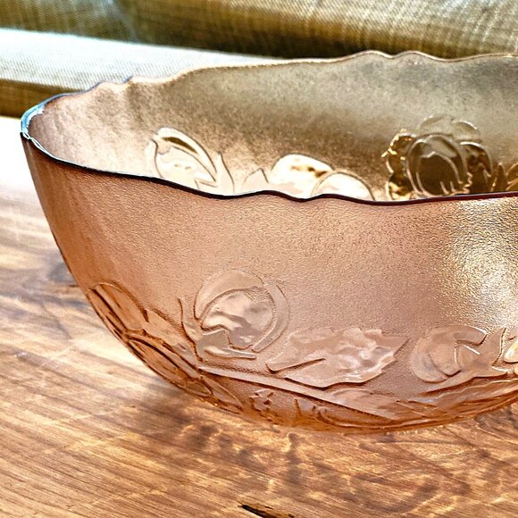 Vintage Arcoroc France Rosaline Pink Swirl Glass Salad Bowl 9" MCM Serving Bowl - Picture 2 of 10
